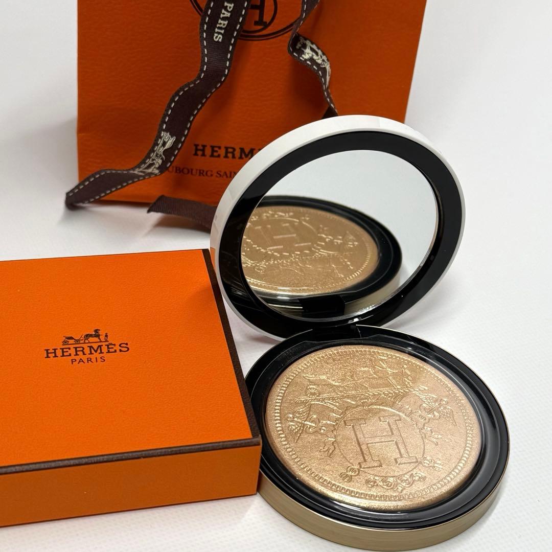 新品 HERMES プードル オルフェーヴル イルミネイティングパウダー 01