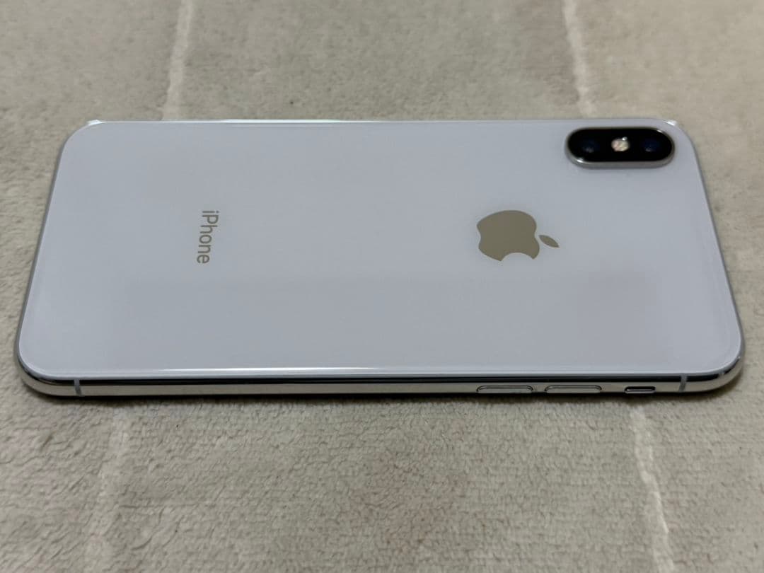 iPhone X 256GB SIMフリー
