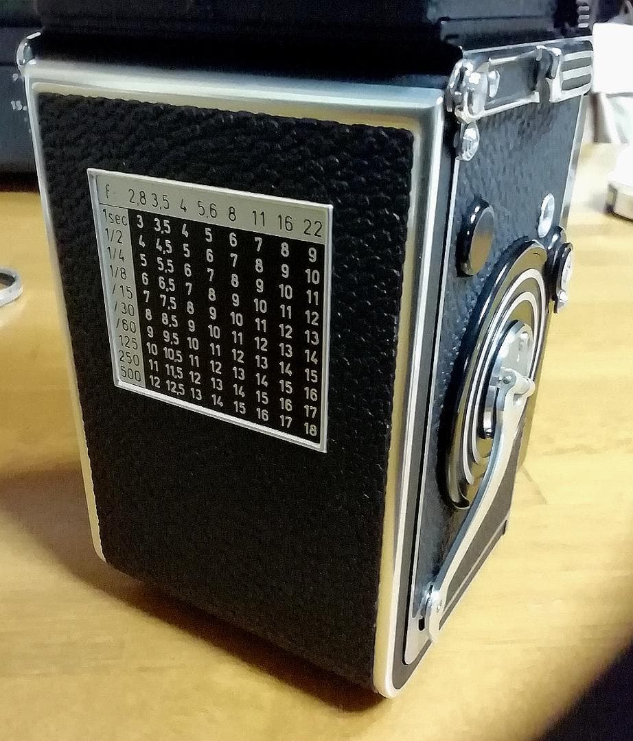 ローライフレックス　プラナーF2.８付　ケース付き美品