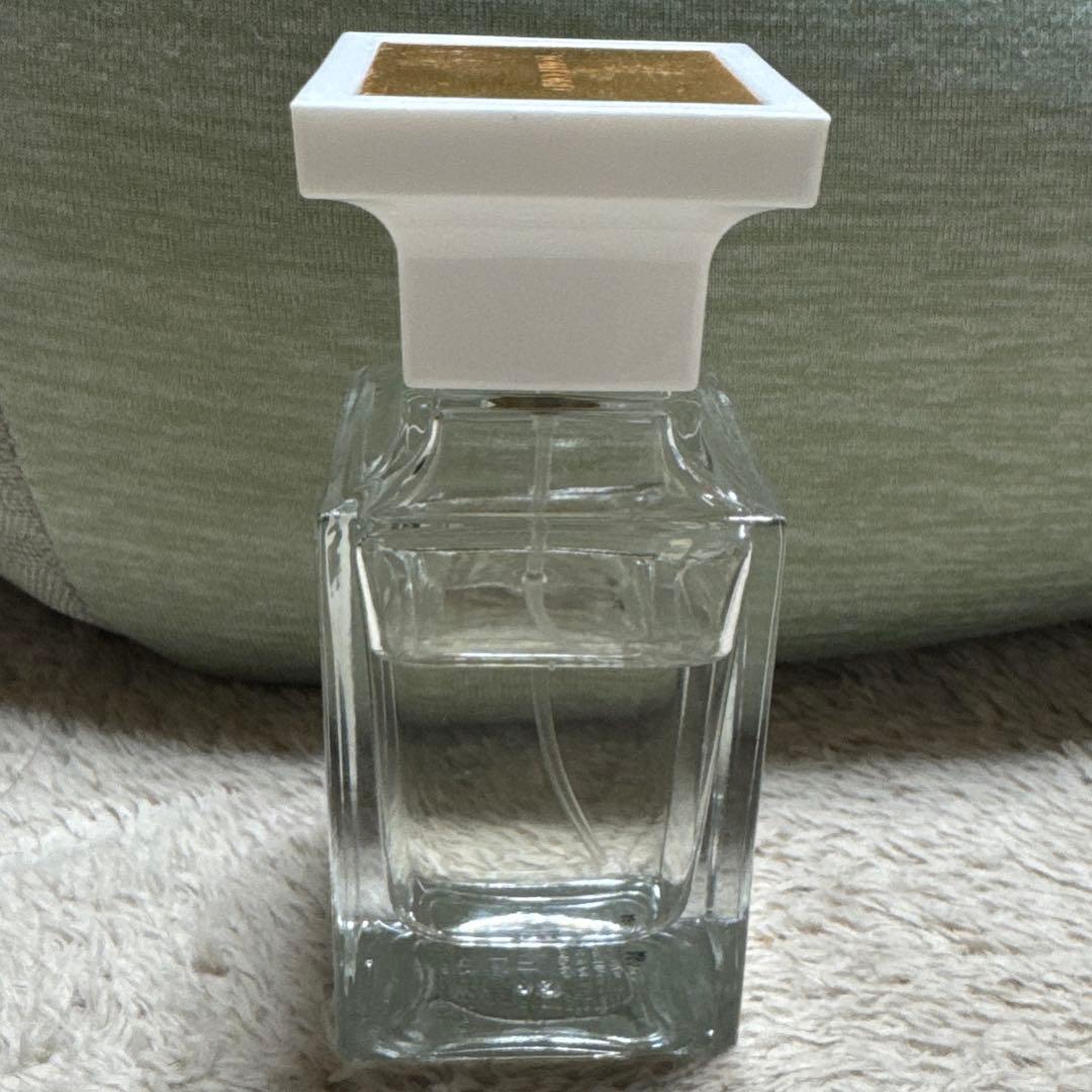TOMFORD WHITESUEDE 50ミリ
