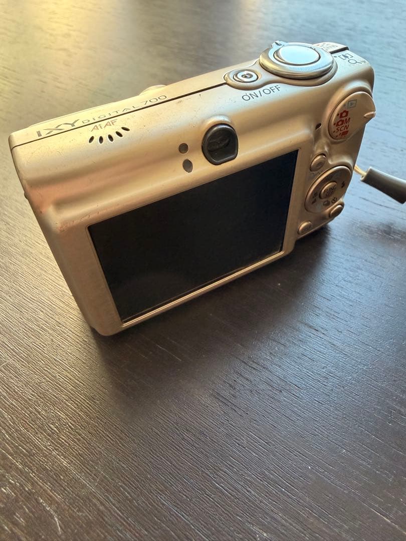 Canon IXY DIGITAL 700 動画・マニュアル撮影可