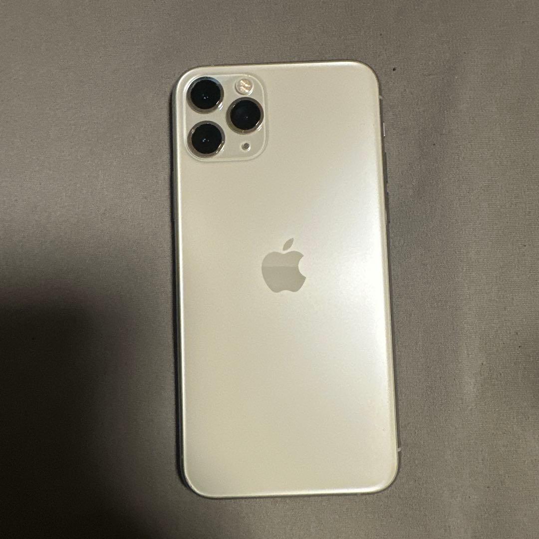 iPhone 11 pro 64GB SiMフリー バッテリー100%