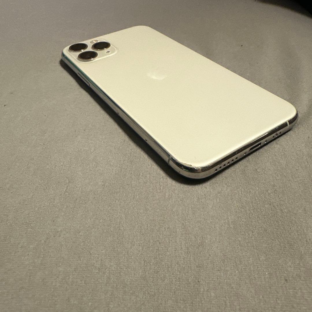 iPhone 11 pro 64GB SiMフリー バッテリー100%