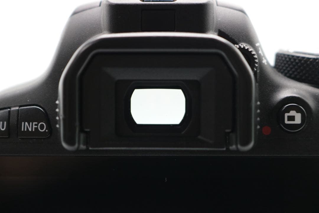 超美品 【Canon EOS Kiss X7 ダブルレンズセット】 安心保証あり