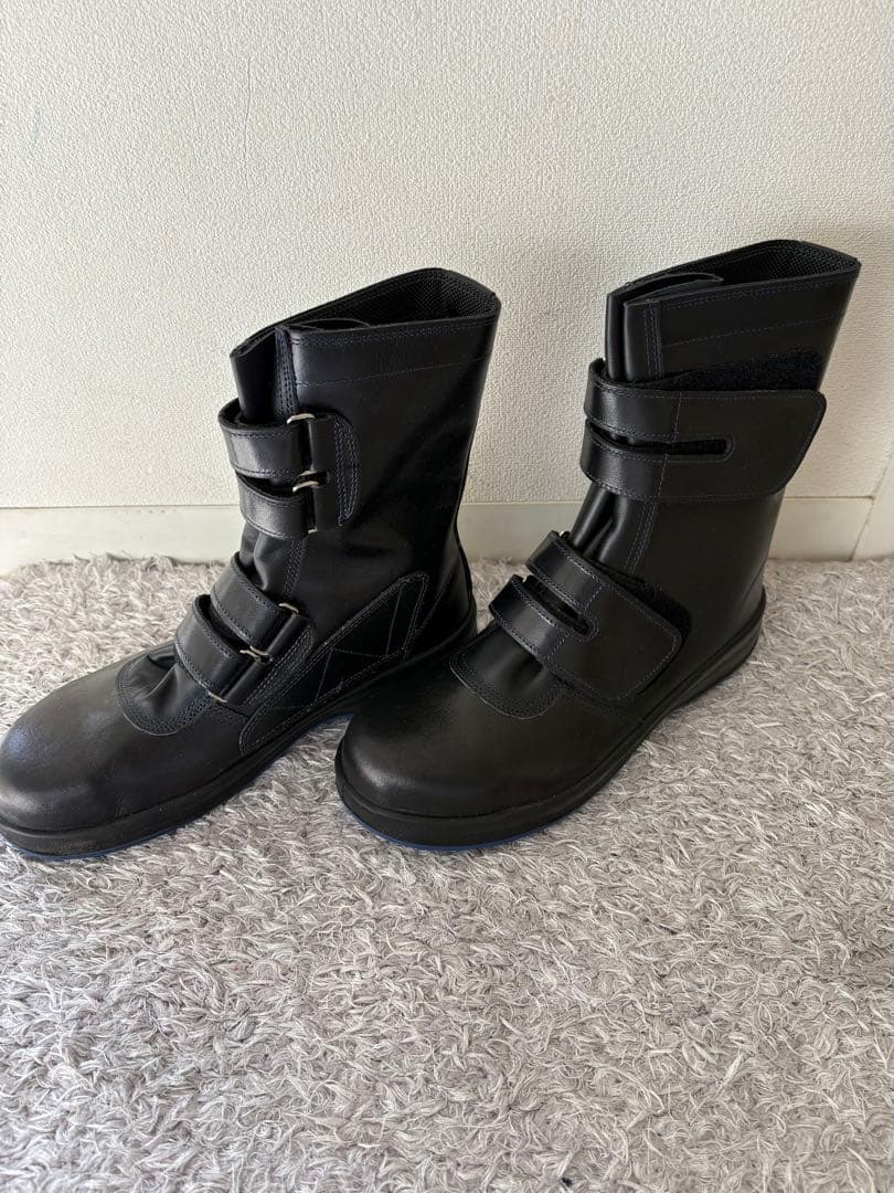 【最終値下げ】安全靴 Simon 25.5cm