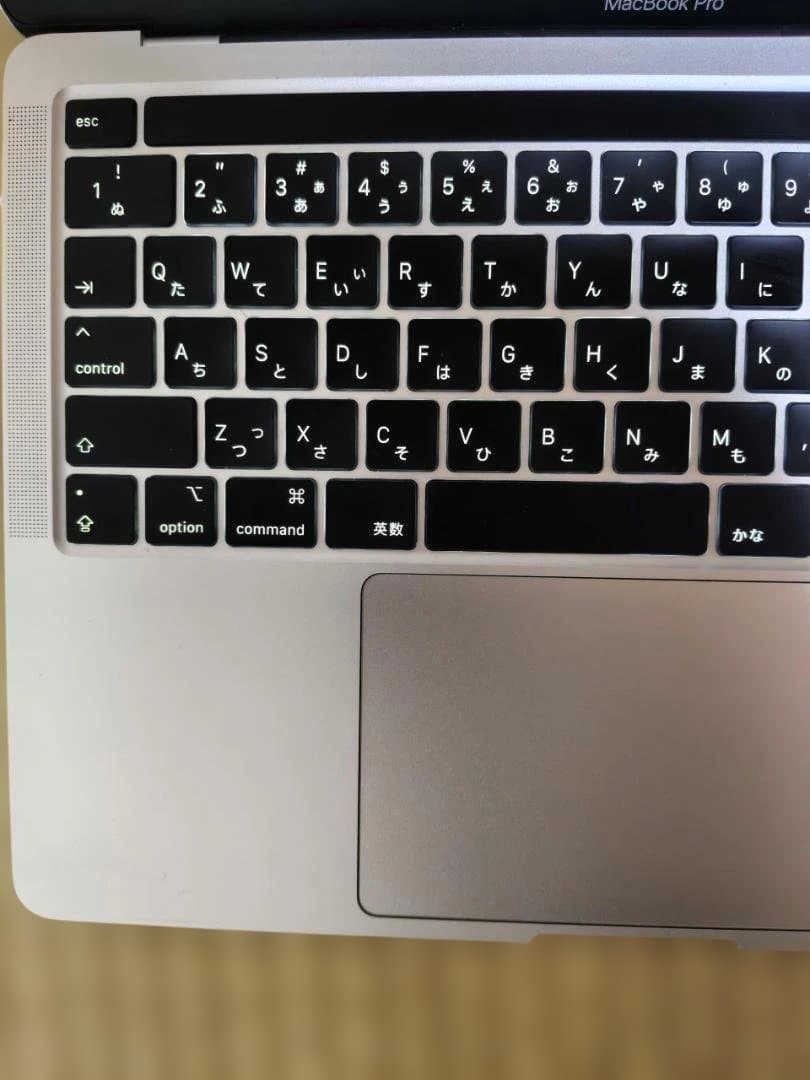 MacBook Pro 2020 i5 ram8/256美品