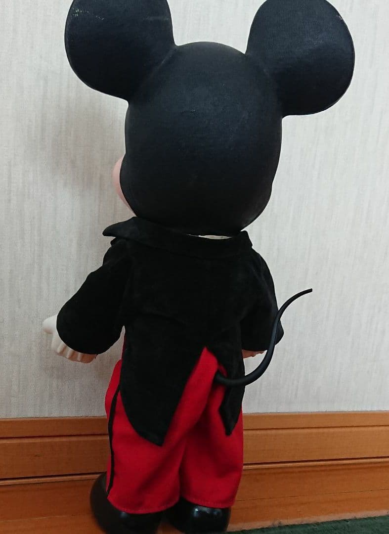 ミッキーマウス人形