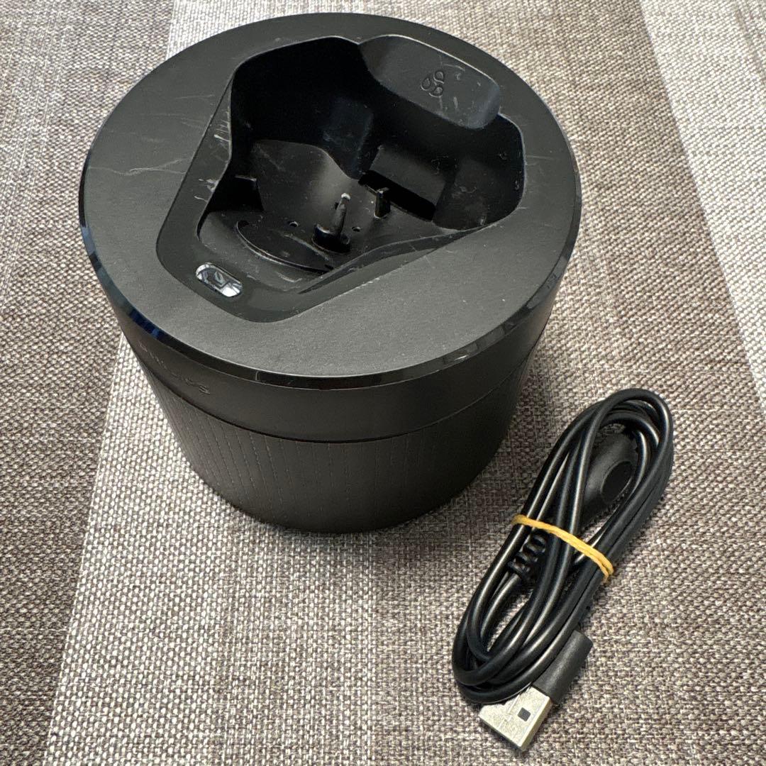 PHILIPS 7000 Series メンズ電気シェーバー　洗浄液１個