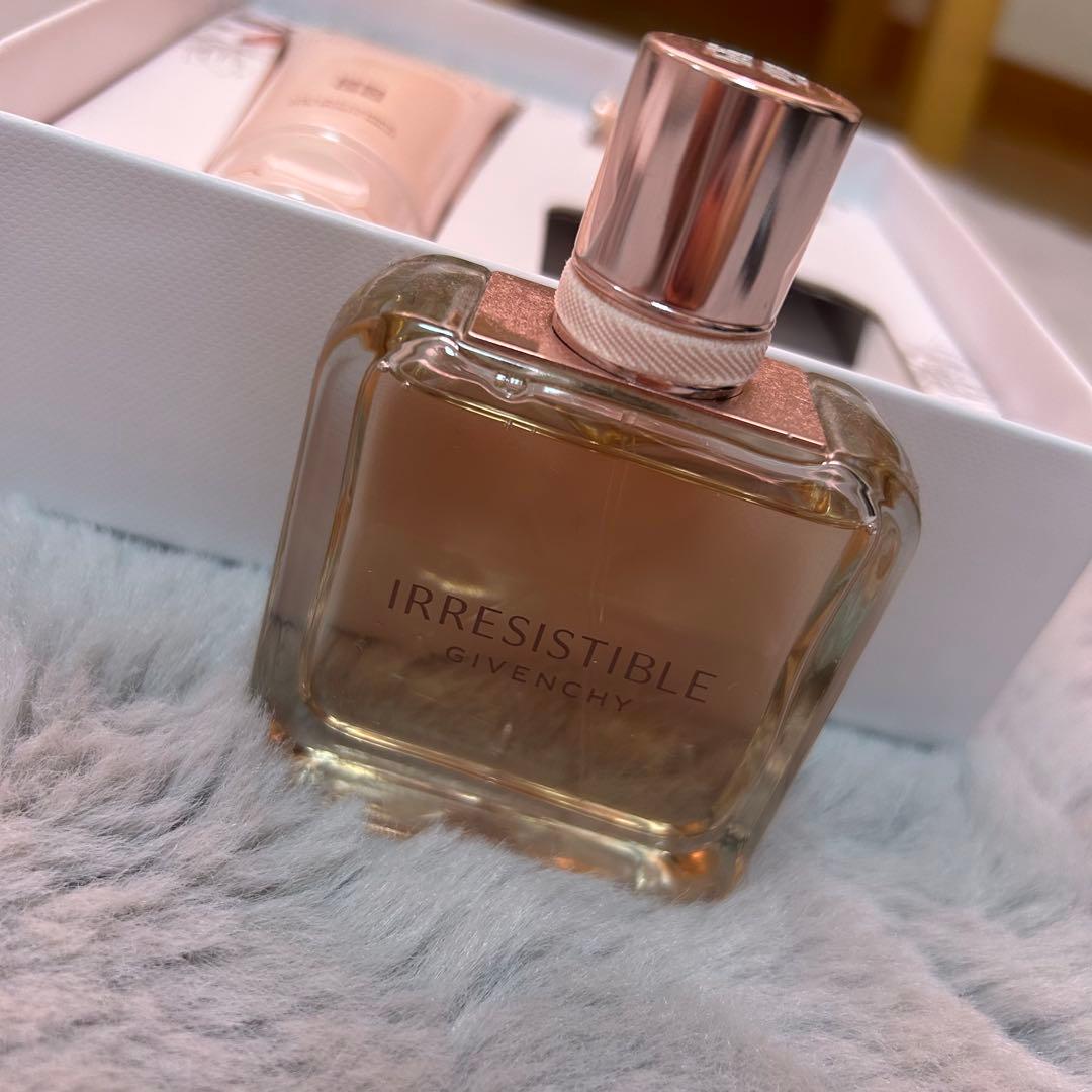 【限定品】GIVENCHY イレジスティブル コフレ