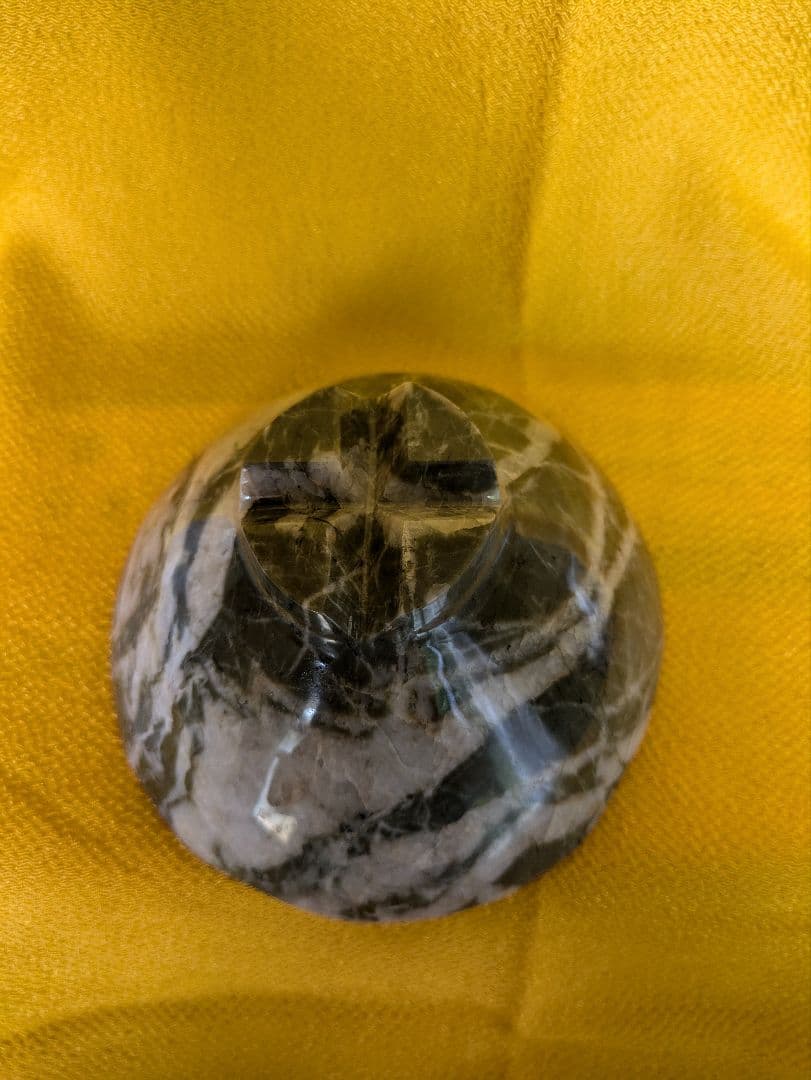 抹茶茶碗、石彫茶碗、緑色片岩茶碗、石器、倉田辰彦作、日本製