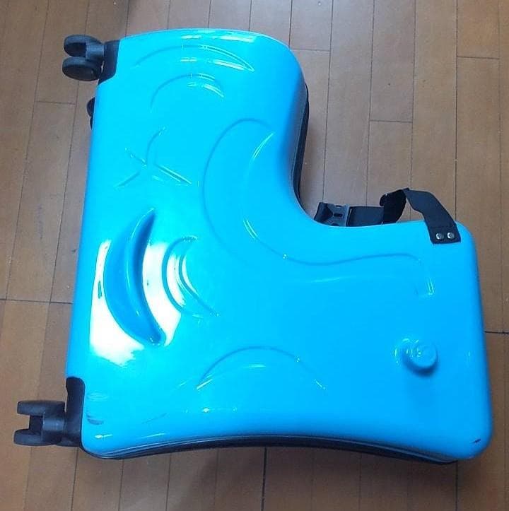キッズ スーツケース 子どもが乗れる