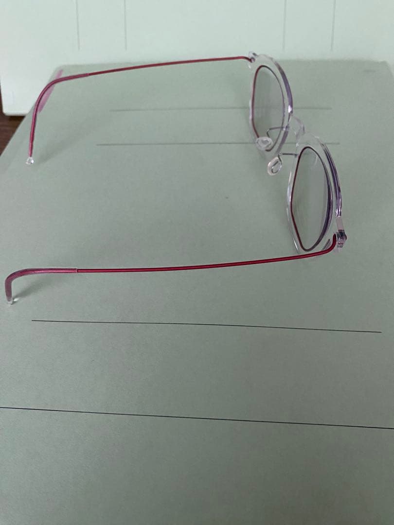 Lindberg クリアレッドファッションメガネ　ケース付き