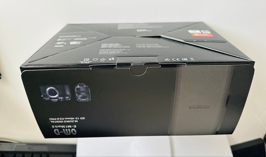 OLYMPUS OMD EMー1 mark2 12-40proキット、ほぼ新品