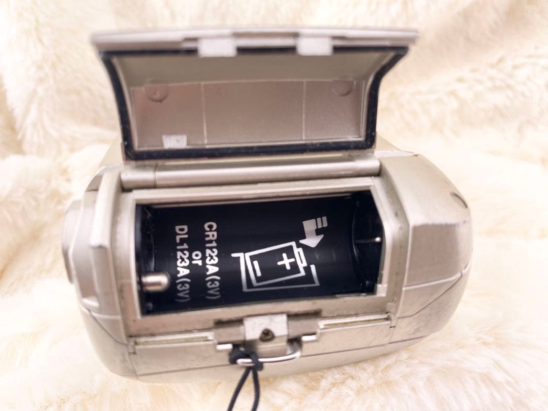 26 OLYMPUS μ ZOOM70 DELUXE フィルムカメラ