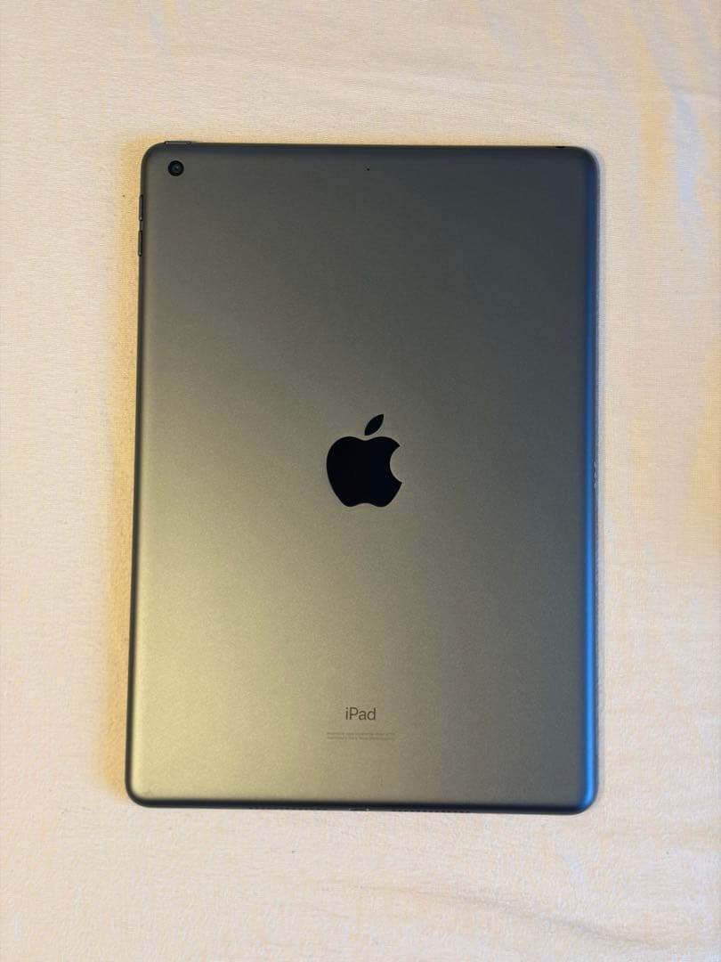 Apple iPad 8世代 128GB スペースグレー 本体