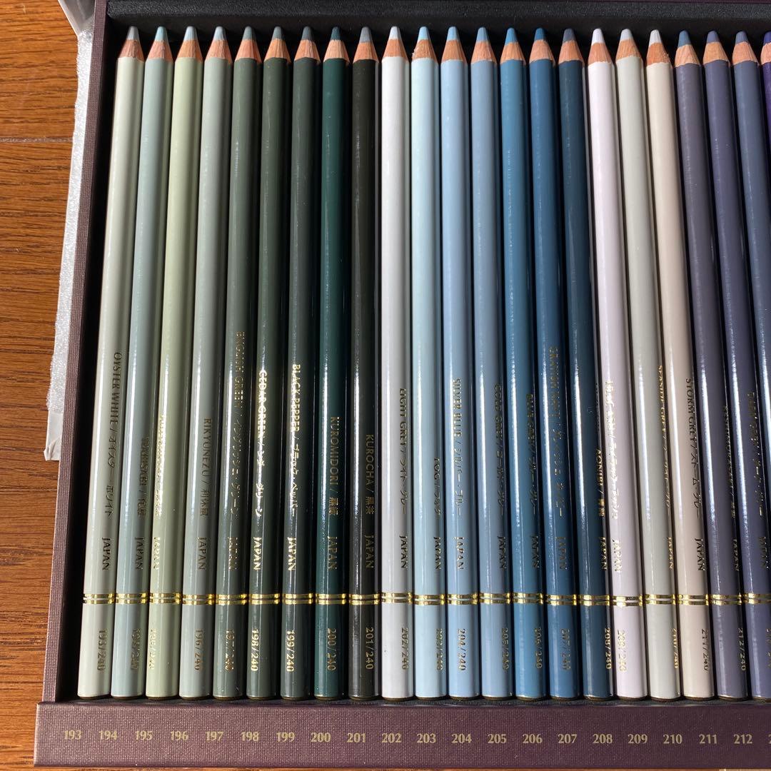 三菱鉛筆ユニカラー240色セットリミテッドエディション限定生産品　50周年記念