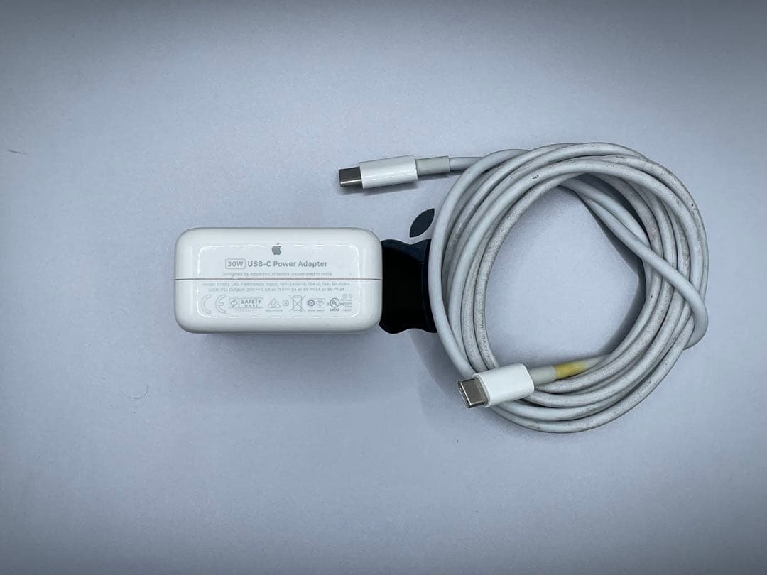 Apple MacBook Air M1 2020/16GB/512GB中古品