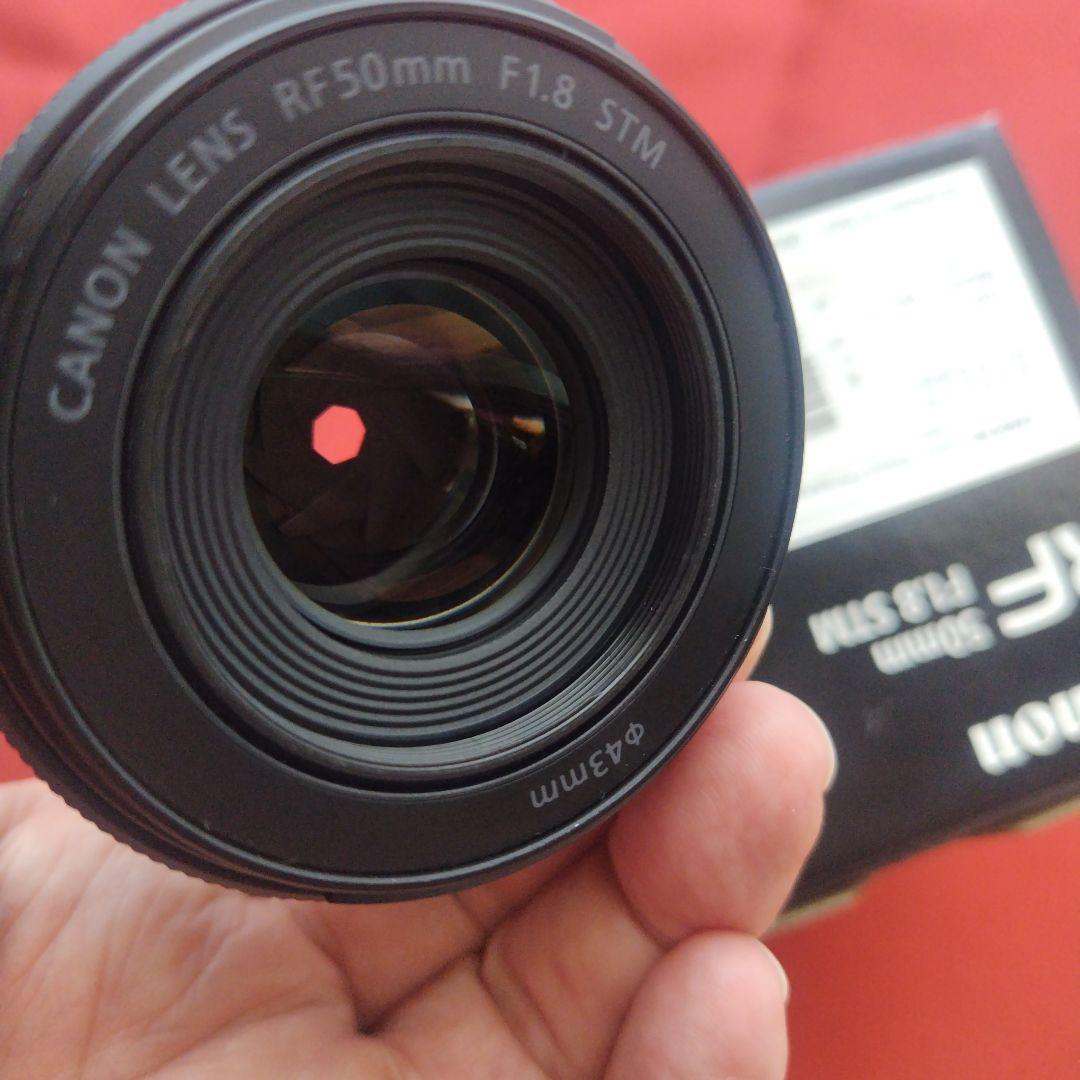 美品 Canon RF 50mm F1.8 STM 単焦点レンズ