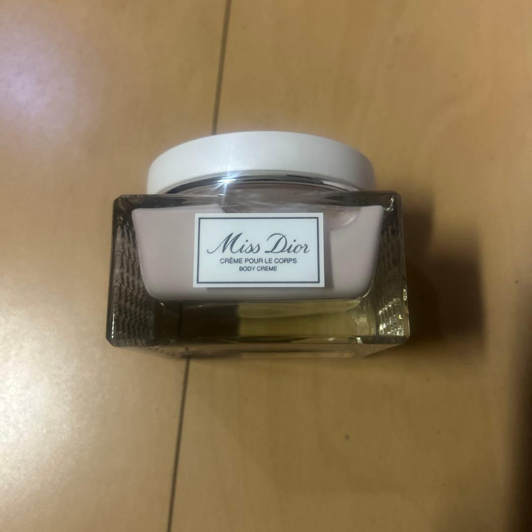 DIORボディークリーム