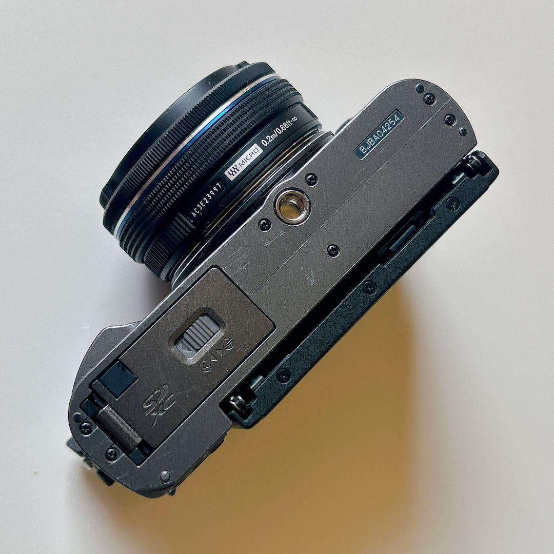 ◆OLYMPUS E-PL10ミラーレス一眼カメラ　ブラック◆スマホ転送