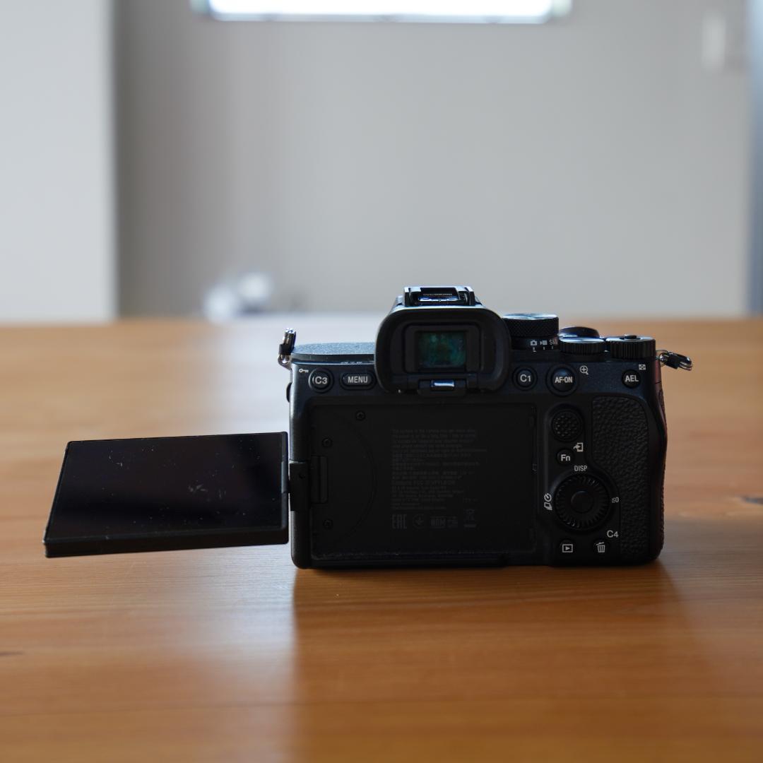 【美品・防湿庫保管】SONY α7IV ボディ ショット数少なめ