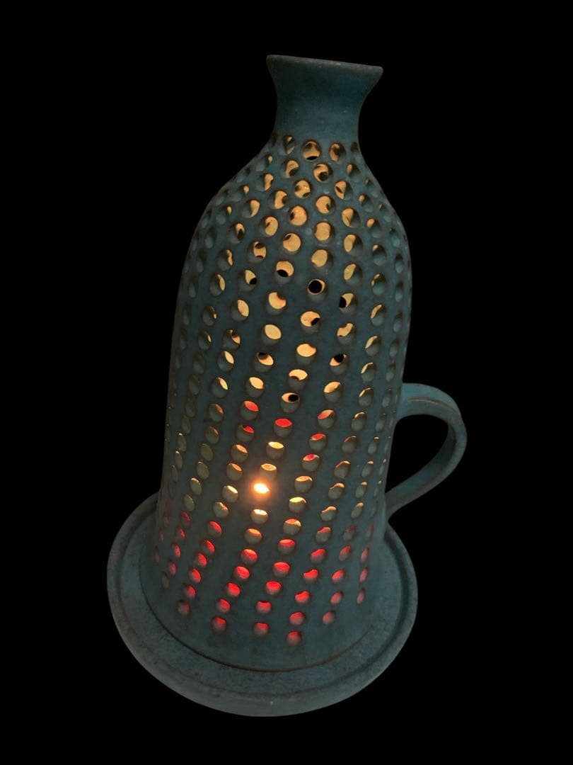 キャンドルホルダー 陶器 穴あき ランタン インテリアライト 花器 北欧風