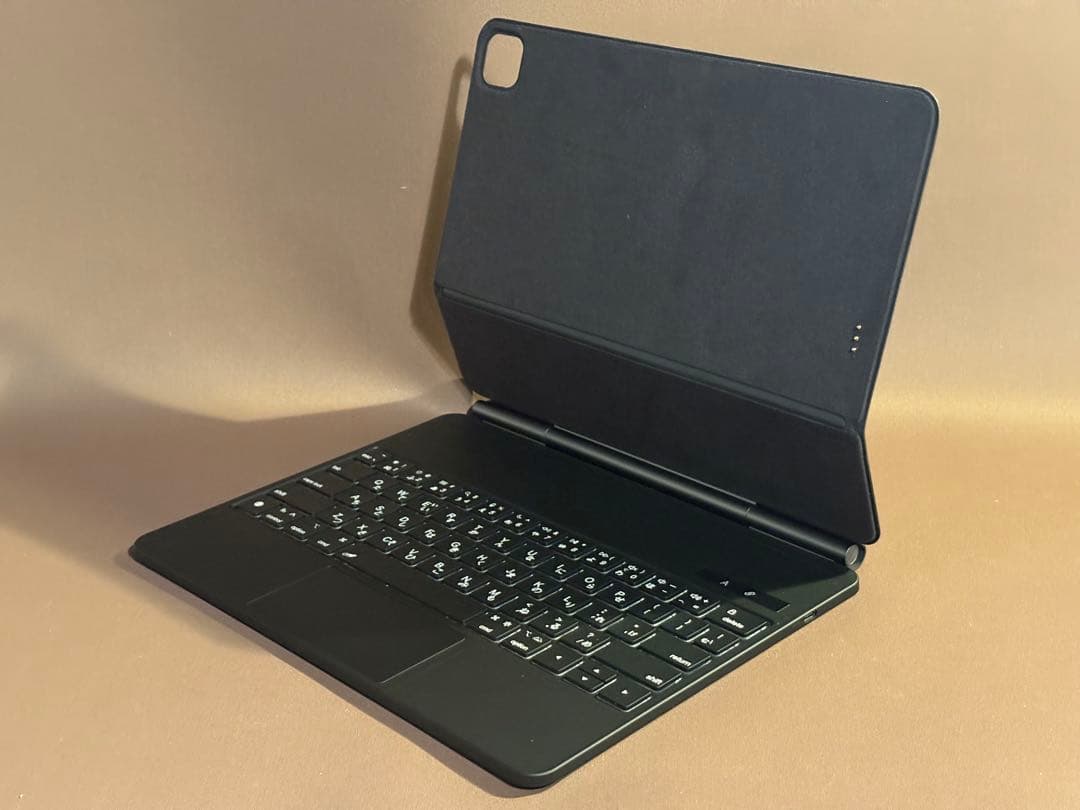 iPad Air13“ & Pro12.9”用Magicキーボード