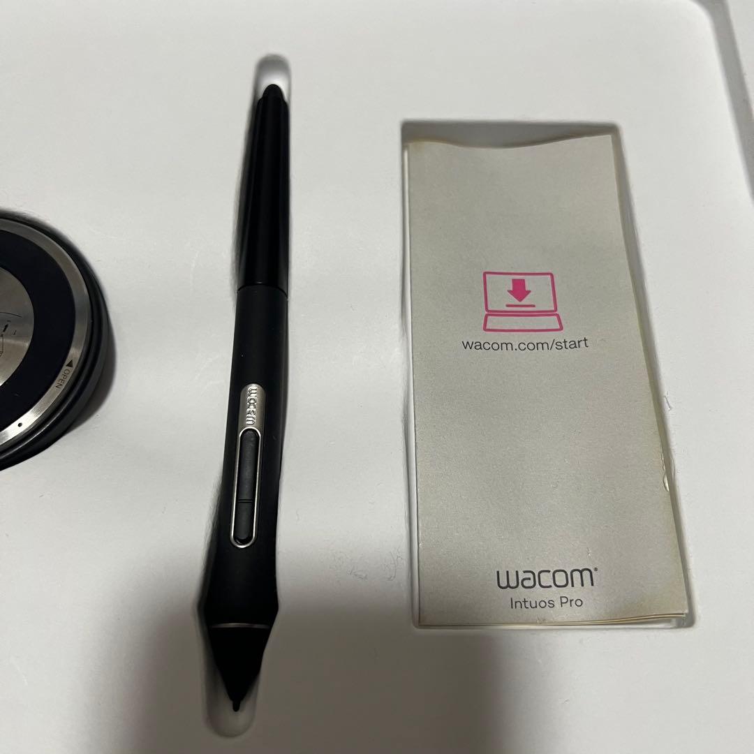 Wacom Intuos Pro ペンタブレット PTH-660KO
