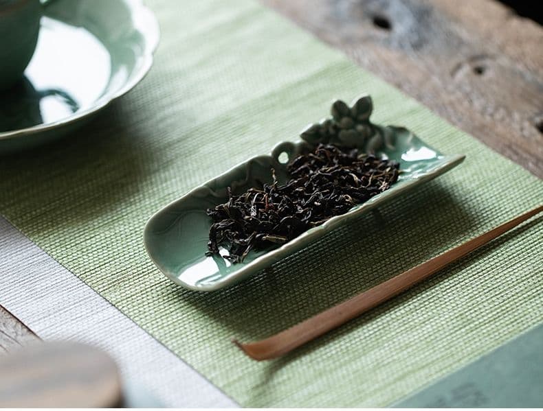 青磁 茶則 茶杓 セット 浮き彫り 蓮華紋 蛙 新品未使用 茶道具