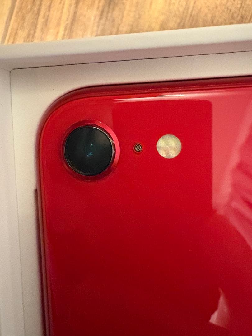 Apple iPhone SE (第2世代) SIMロック解除済