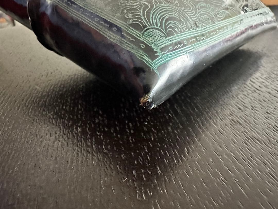 ミャンマーの竹細工小物入れ