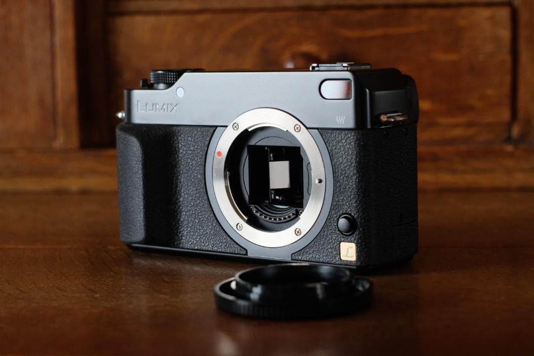 Panasonic LUMIX DMC-L1 動作確認済み