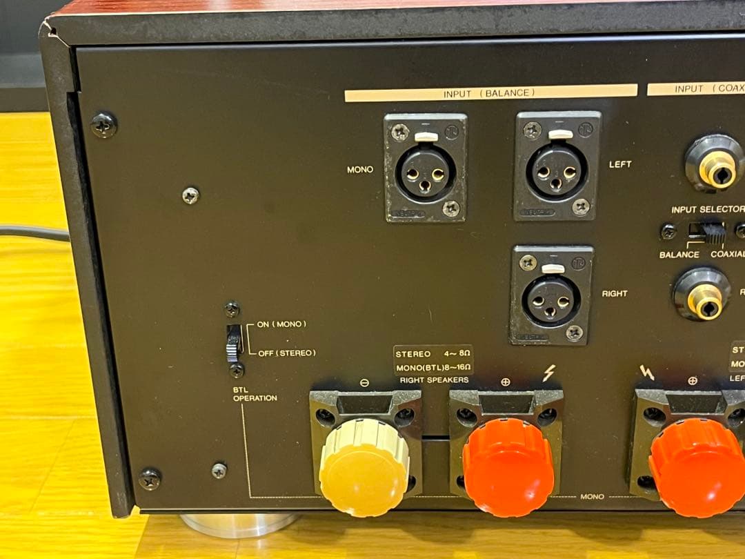 【美品、2023年メーカーオーバーホール済】LUXMAN M-06αパワーアンプ