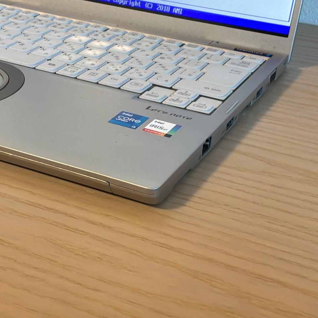 【送料無料】Panasonic CF-FV1 i5/16GB/256GB