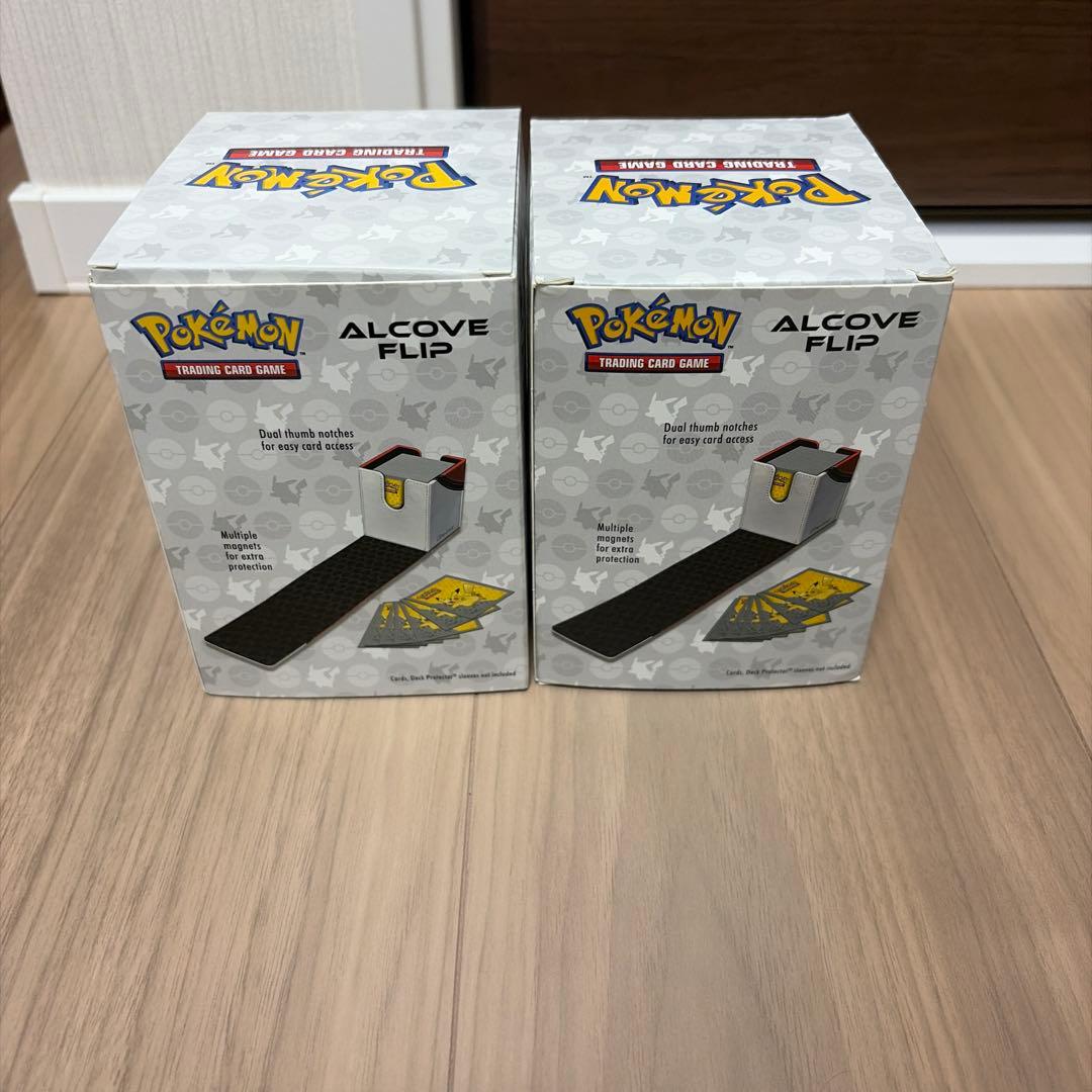 ポケモン アルコーブ フリップデッキケース リザードン&ピカチュウセット