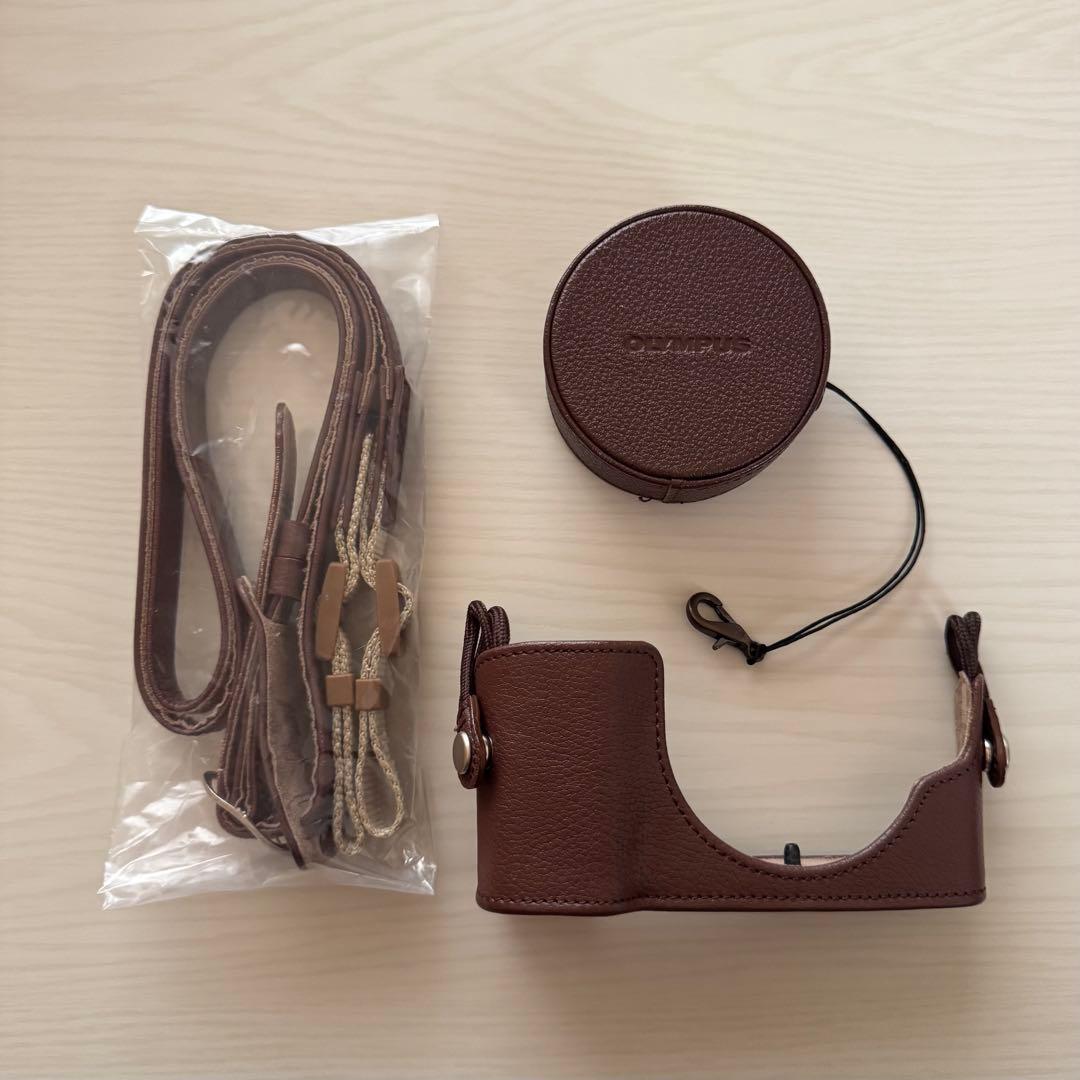 【最終値下げ】 OLYMPUS PEN Lite E-PL7
