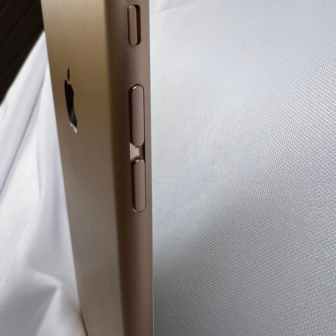 iPhone 6s Plus ゴールド 本体
