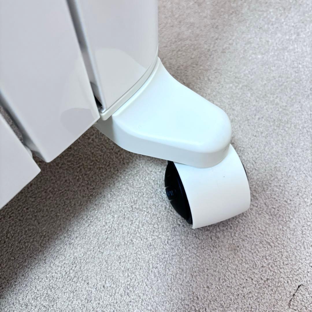 【美品】デロンギ ユニカルド オイルヒーター RHJ65L0915 ゼロ風暖房