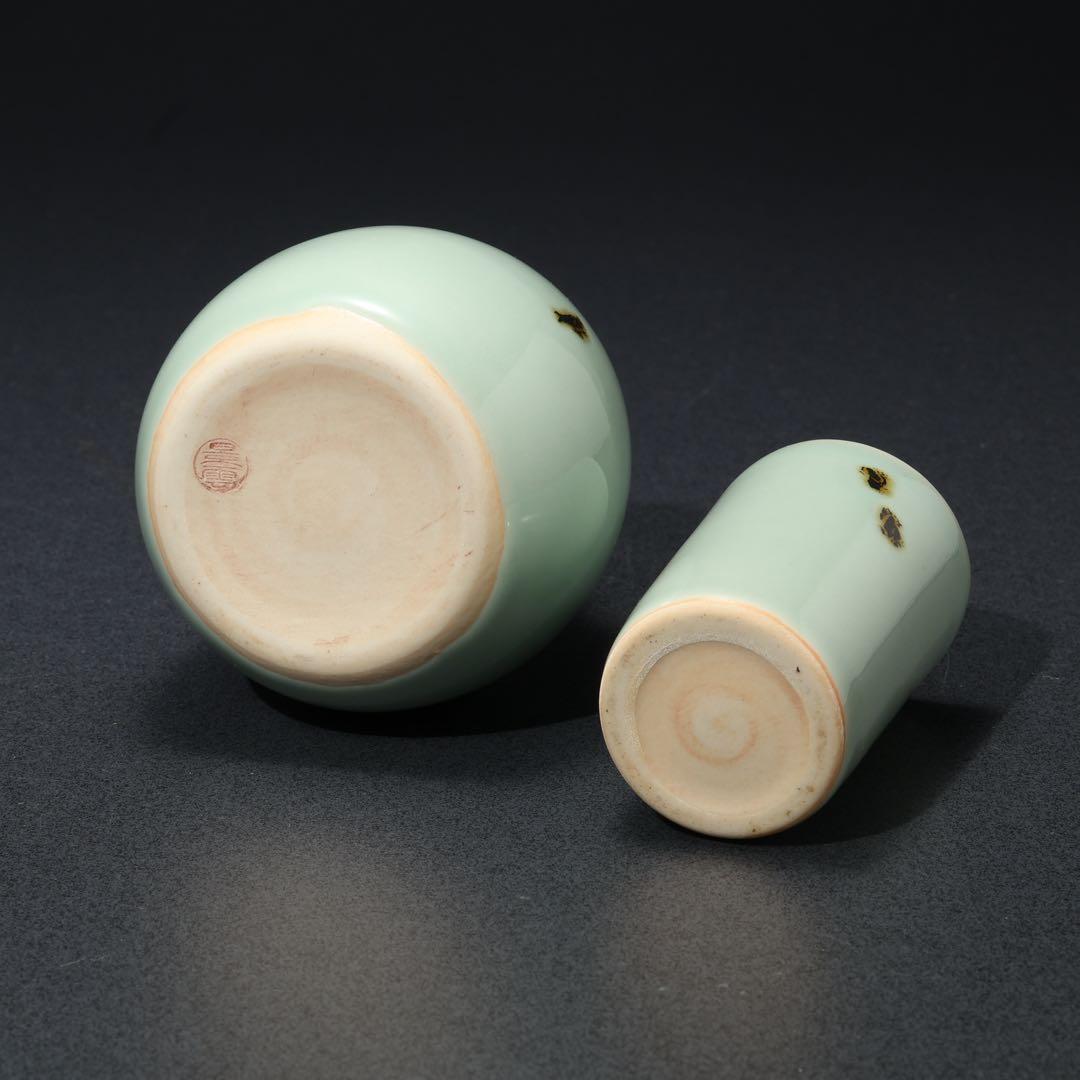 茶箱　溜塗　菊　青磁　器据つき　R1709