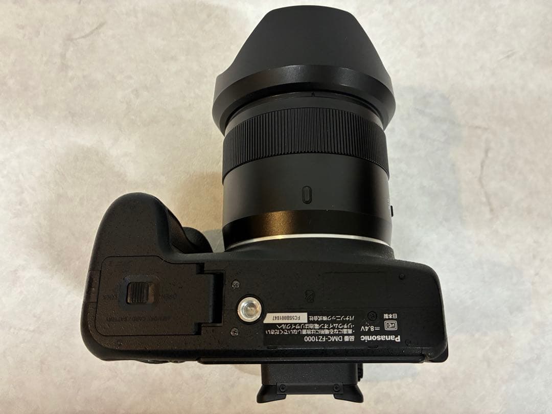 Panasonic DMC-FZ1000 動作確認済美品 付属品多数付き
