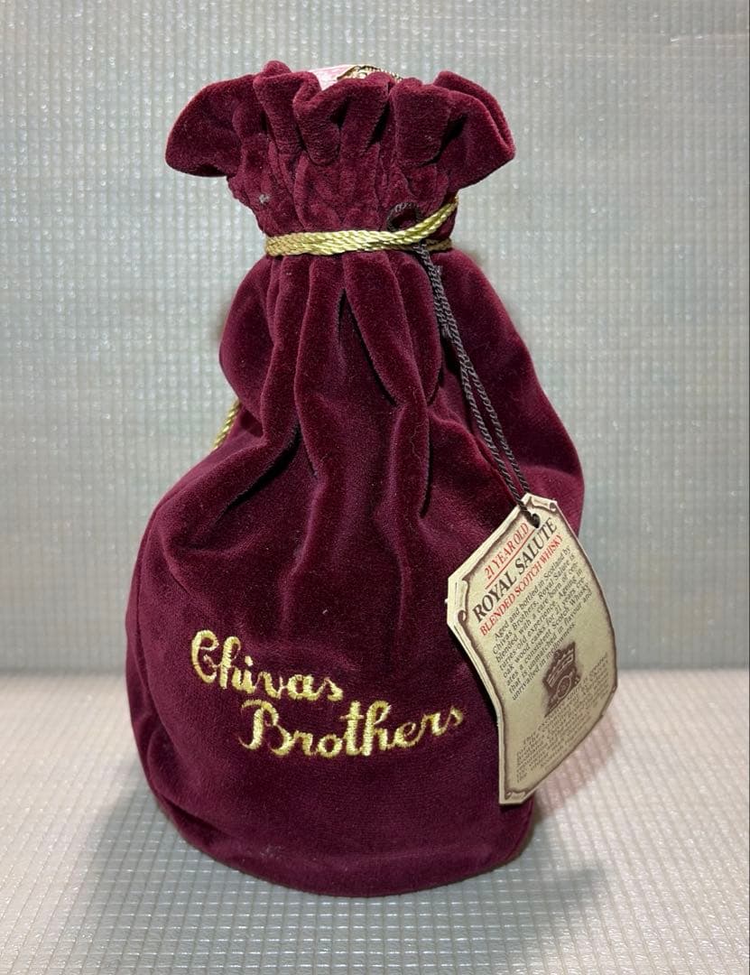CHIVAS  SALUTE 【21年　赤】