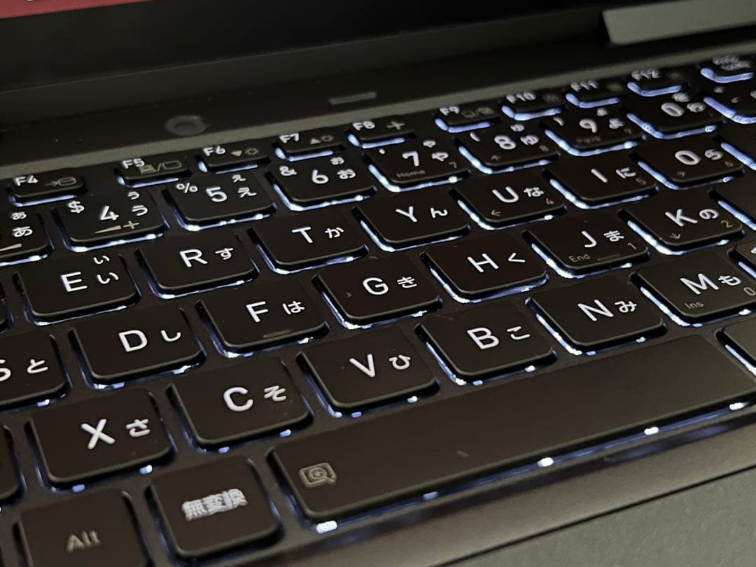 東芝 DYNABOOK V83HS ／i7第11世代／16GB／ Office