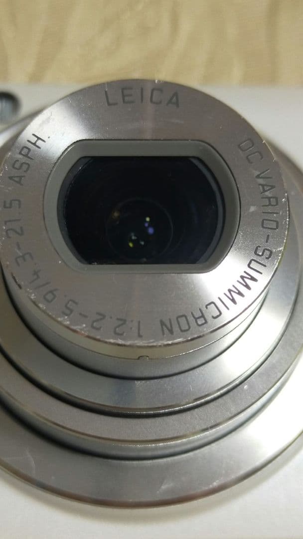 Panasonic LUMIX DMC-FX700 シルバー フルHD