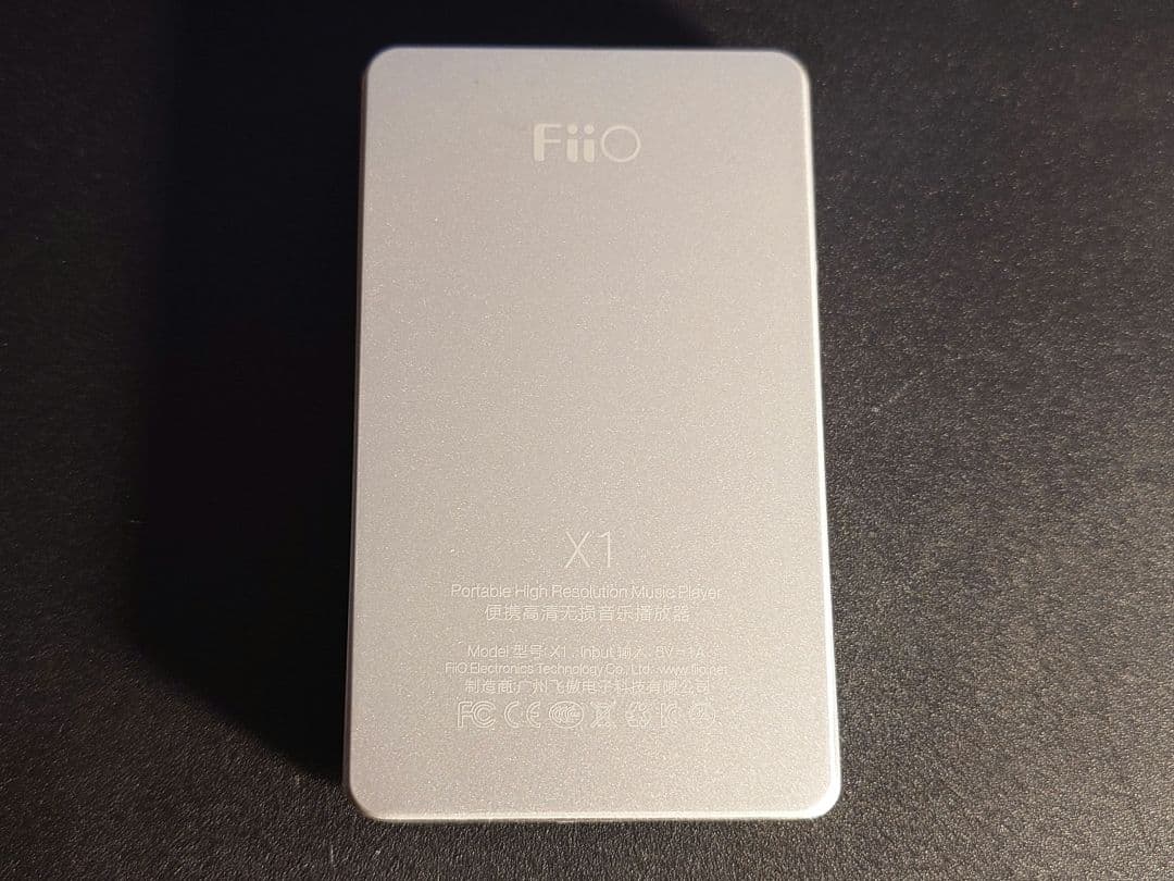 FiiO X1 デジタルオーディオプレーヤー　シルバー