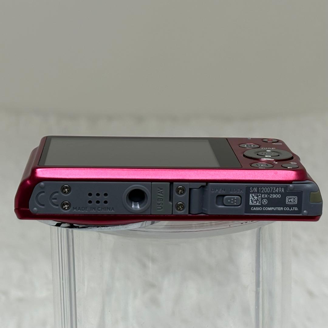 美品　CASIO カメラ　エクシリム　EX-Z900 レッドコンデジ　動作品