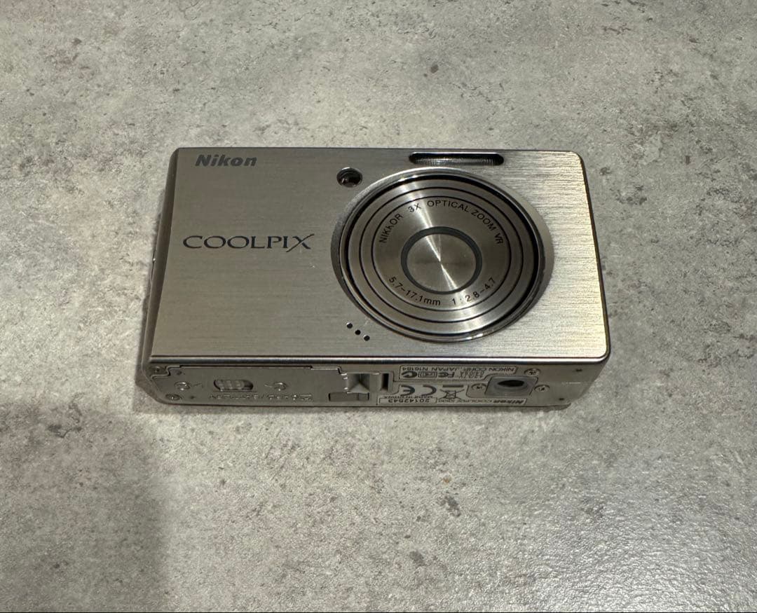 良品＊Nikon COOLPIX S500 シルバー