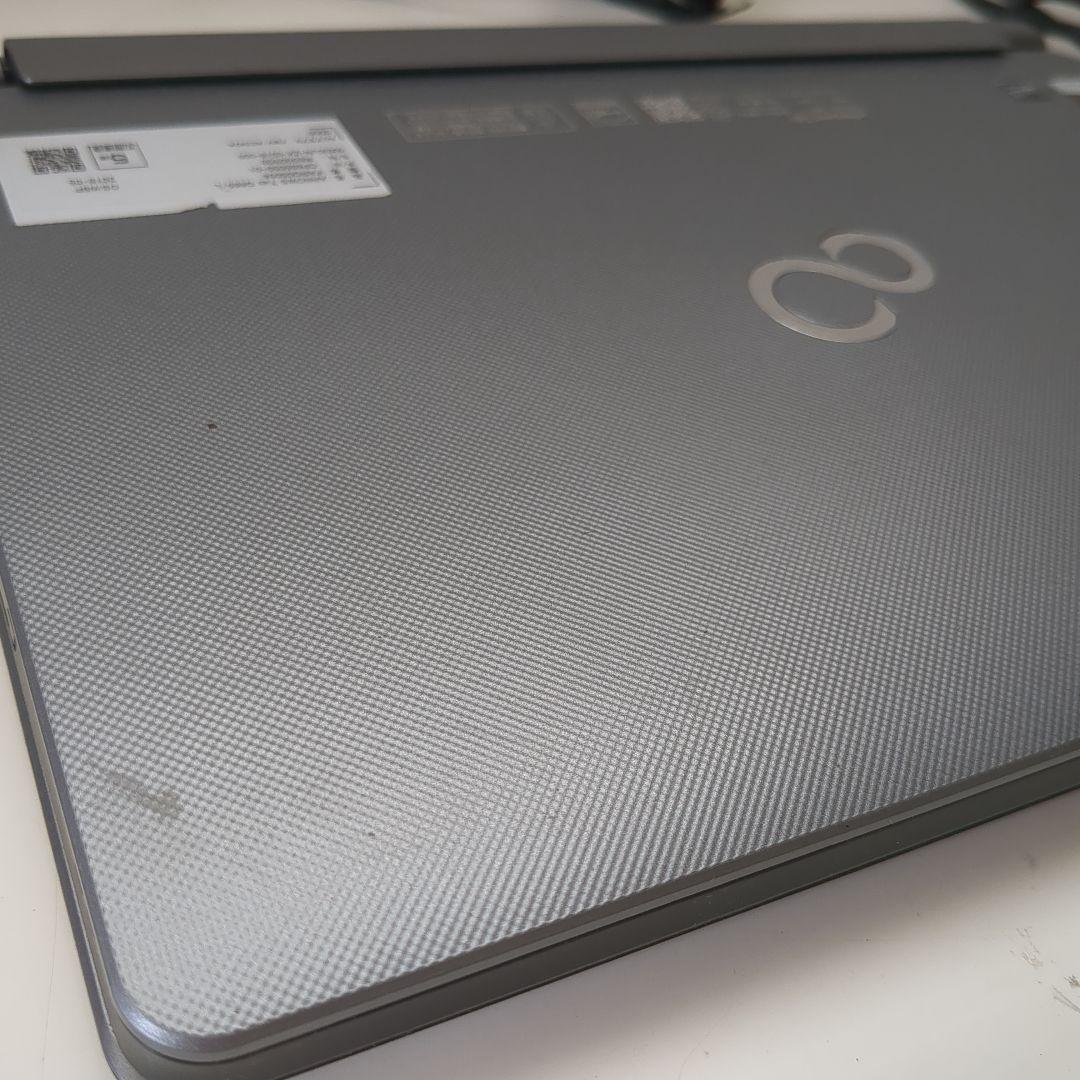 富士通 ARROWS Tab Q665 お絵描き2in1タブレットPC