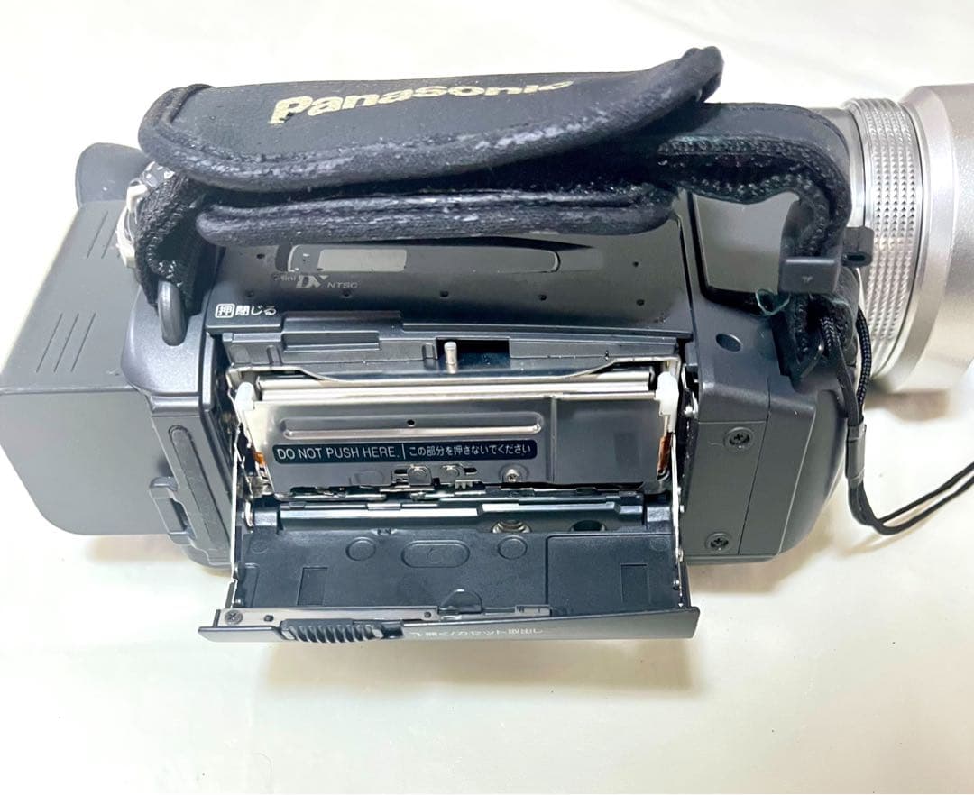 Panasonic NV-MX3000 MiniDV ビデオカメラ 3CCD