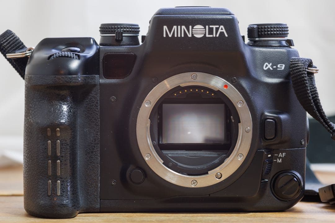 MINOLTA α-9 （本体のみ）美品　ミノルタおまけレンズ付き