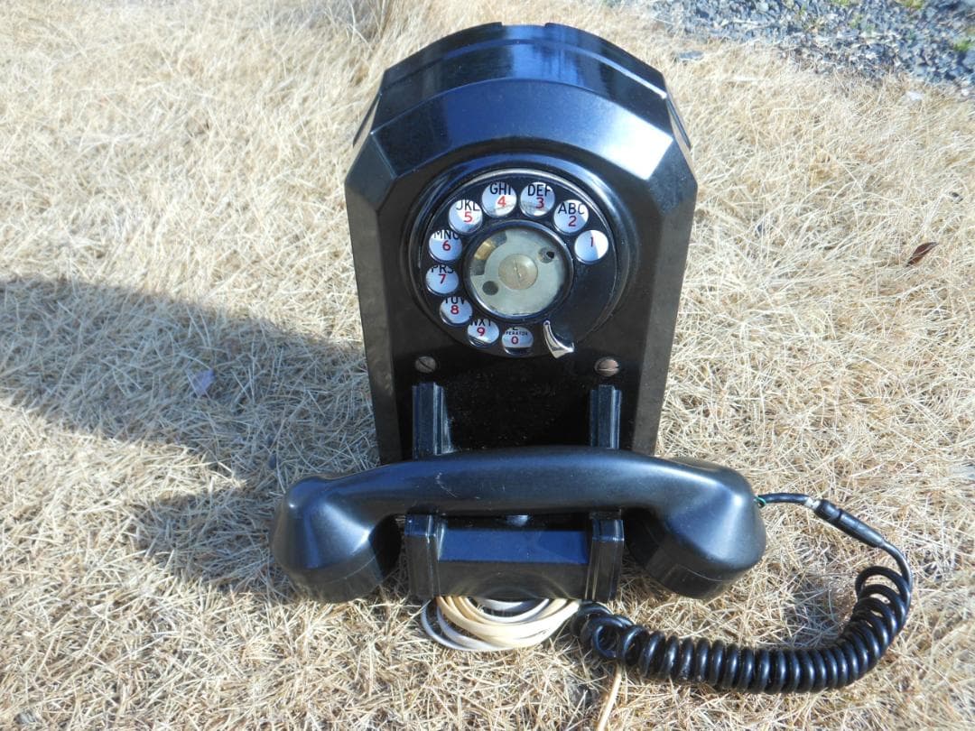 壁掛け電話機　ダイヤル式　オートメーション・エレクトリック AE50